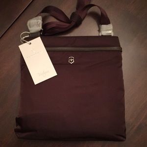 Victorinox Crossbody Day Bag. Brand New.